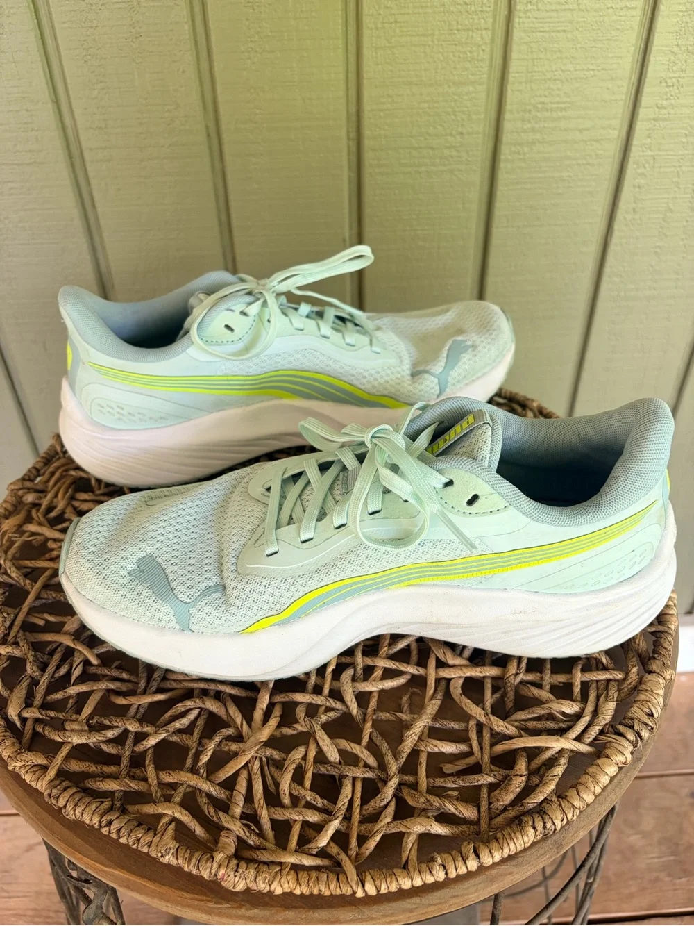 PUMA Pounce Lite Womens Sneaker Mint Green Sz 8.5